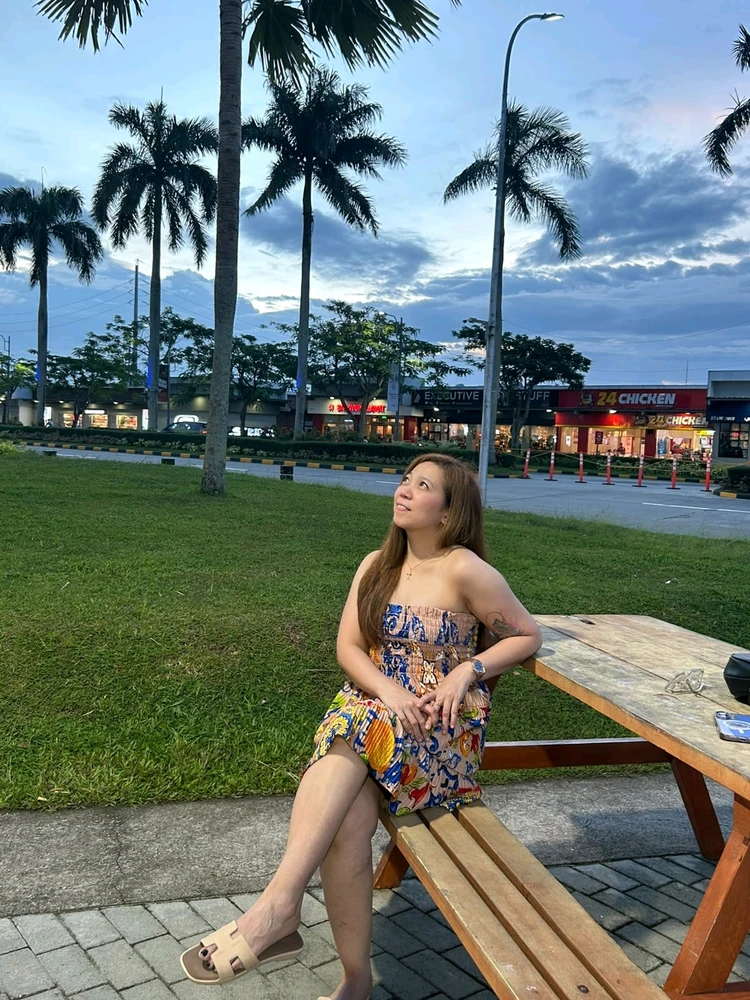 Bia 上傳的 GIF