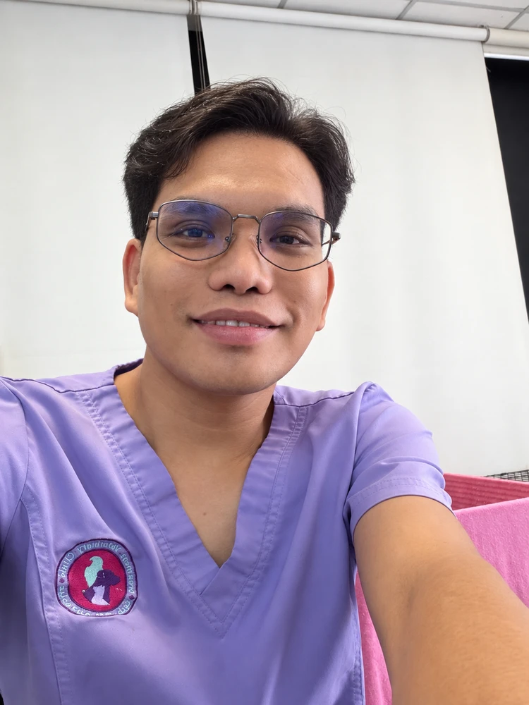 GIF yashyizweho na Ruel