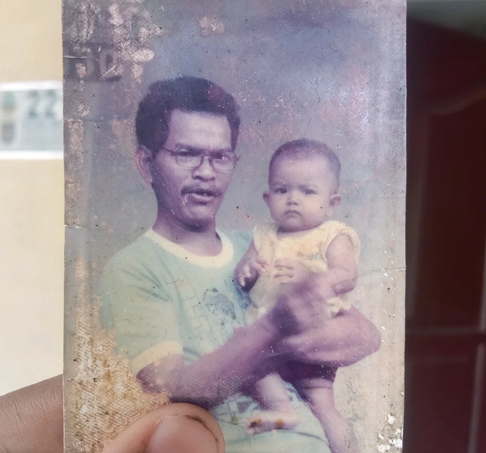 GIF e kentsoeng ke Riska