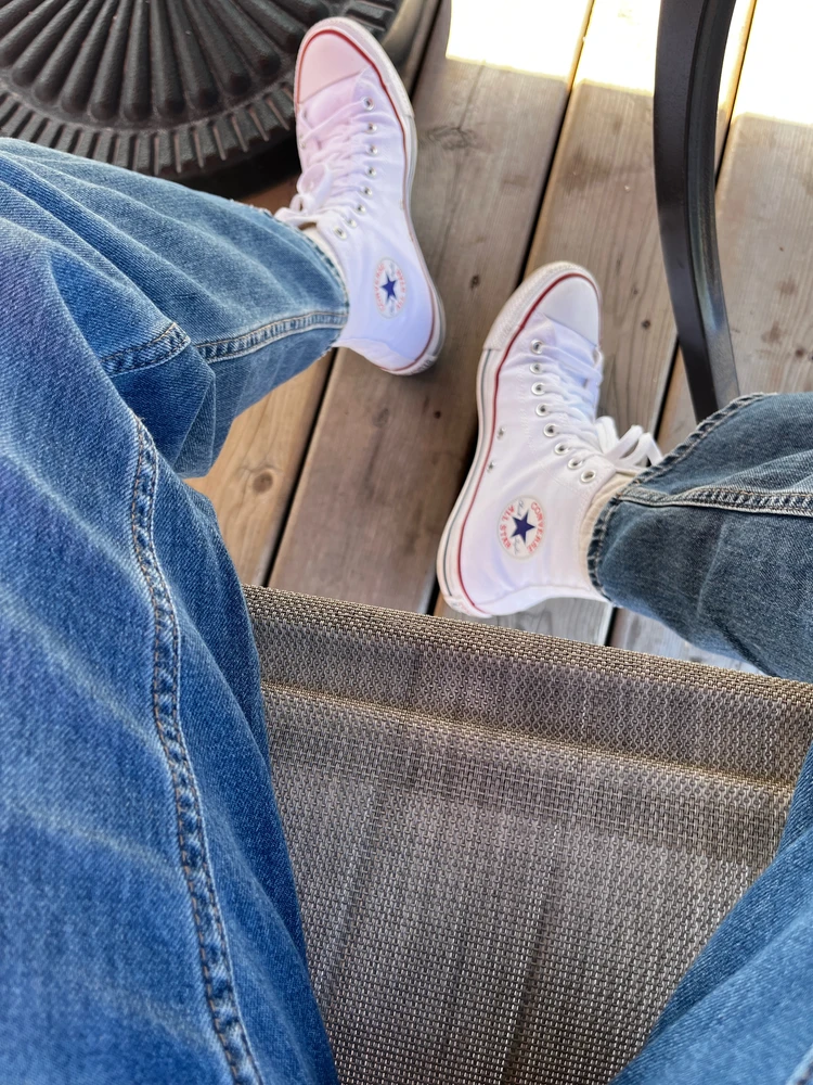 Outfit with shoes and jeans