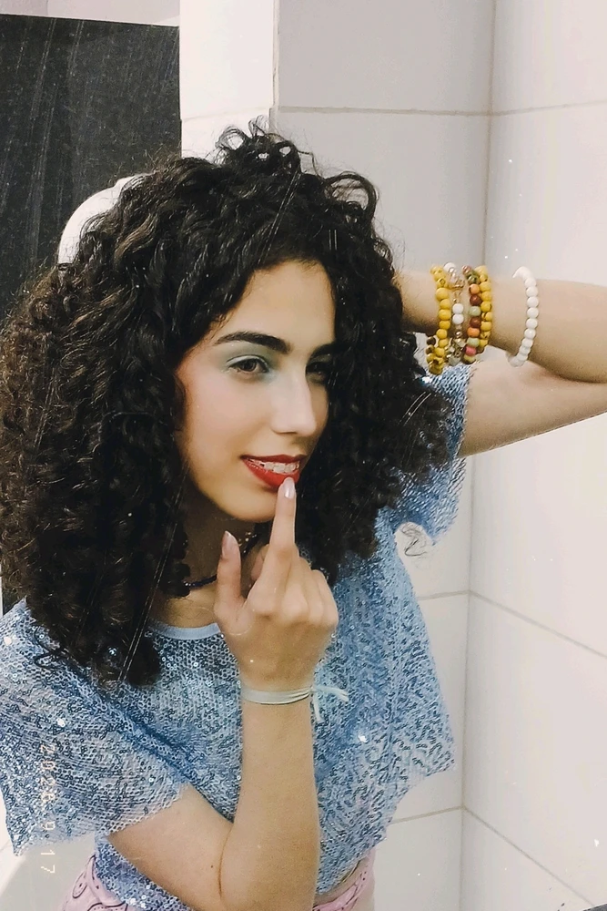בילד ארויפגעלאדן דורך Hony