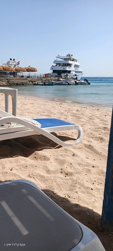 GIF uploaded by Marwan