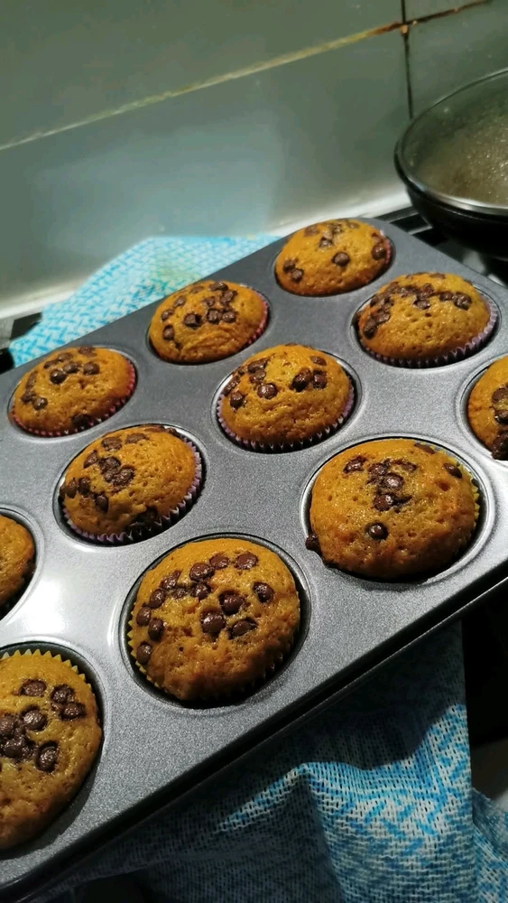 GIF อัปโหลดโดย Jaz