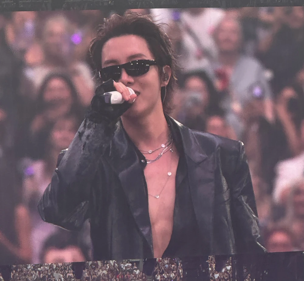 Hobi/ jhope - my man !! 😩😏🤭🫶🏼