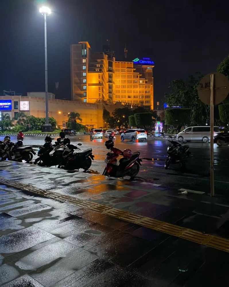 Zabila tomonidan yuklangan rasm