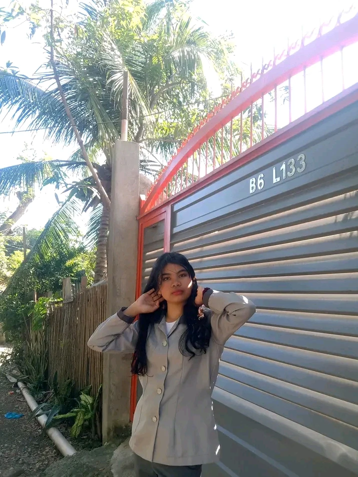 GIF uploaded by Ailinda Hajili