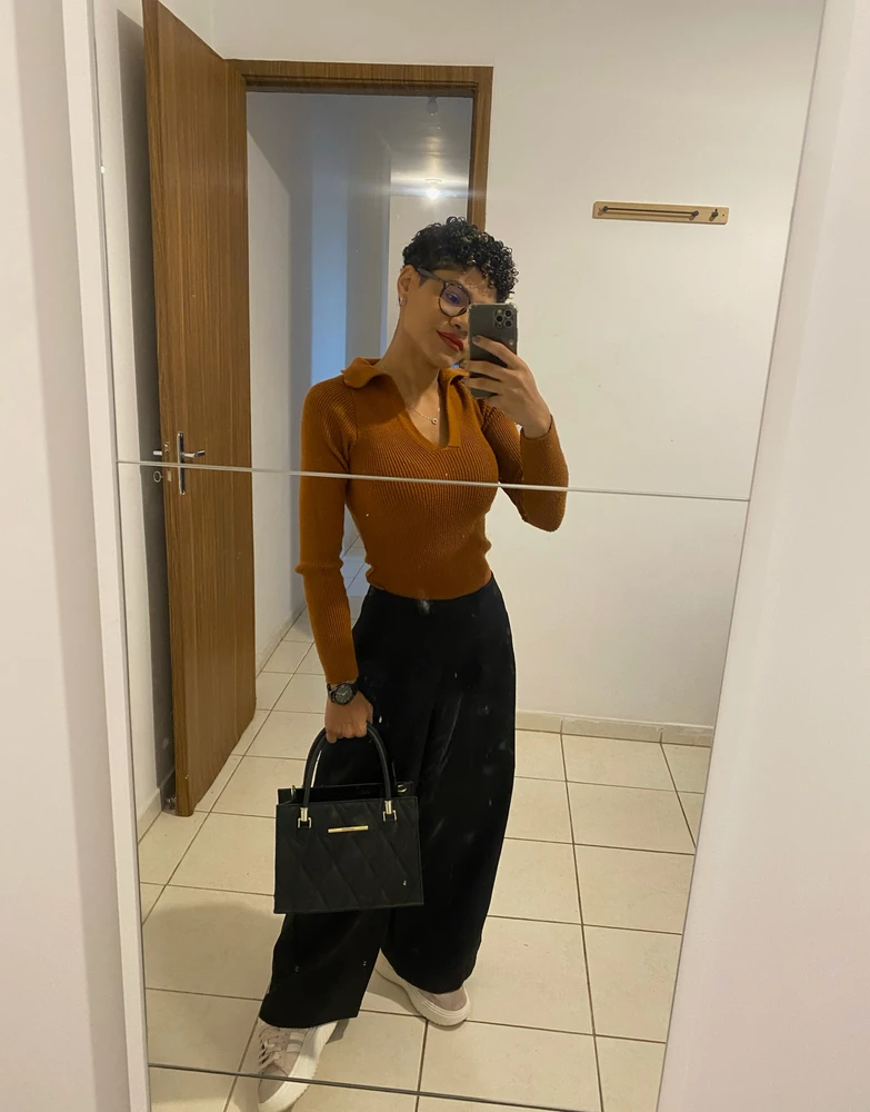 GIF i tukuna ake e Joyce