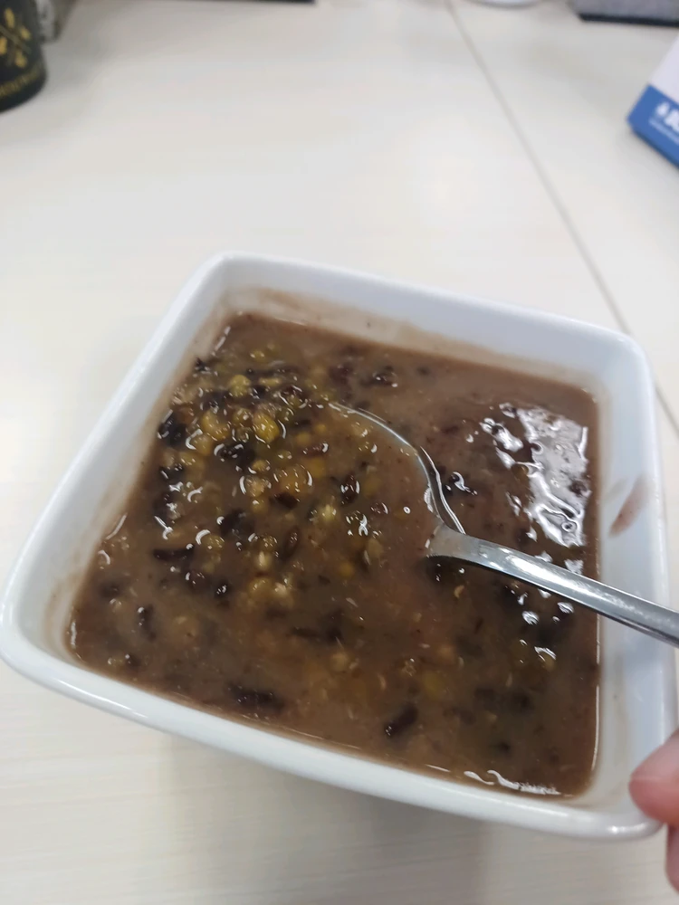 GIF uploaded by Anisaa
