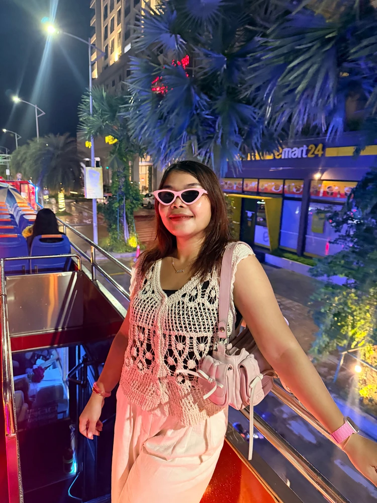 GIF diunggah ku Phim
