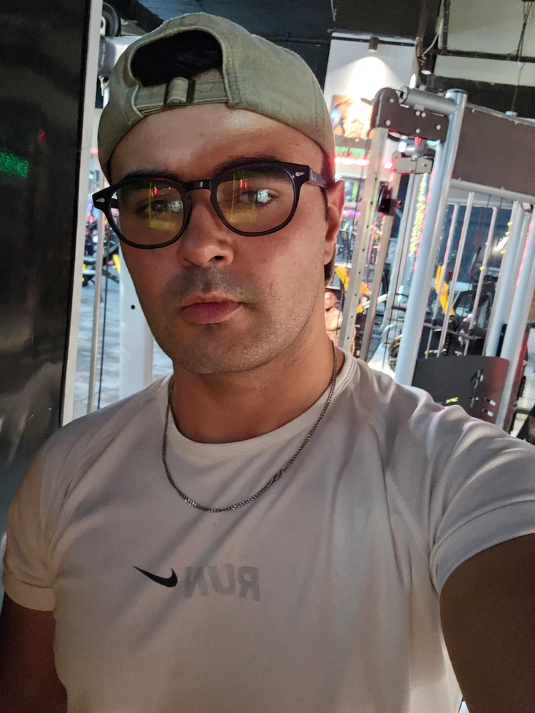 GIF uploaded by İbrahim