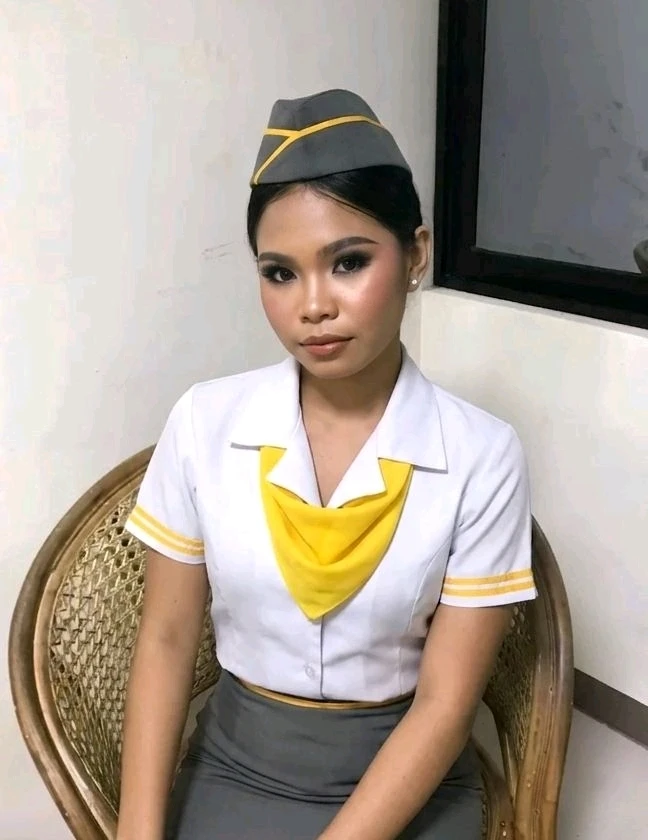 GIF ilipakiwa na beaneee