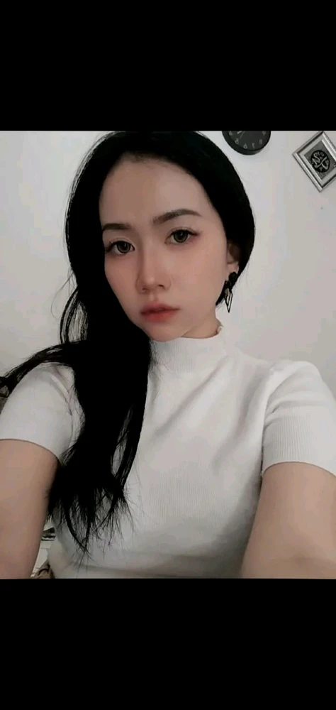 GIF diunggah ku Deska