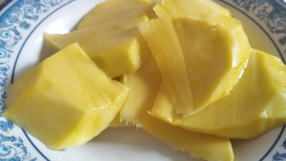GIF uploaded by Siti