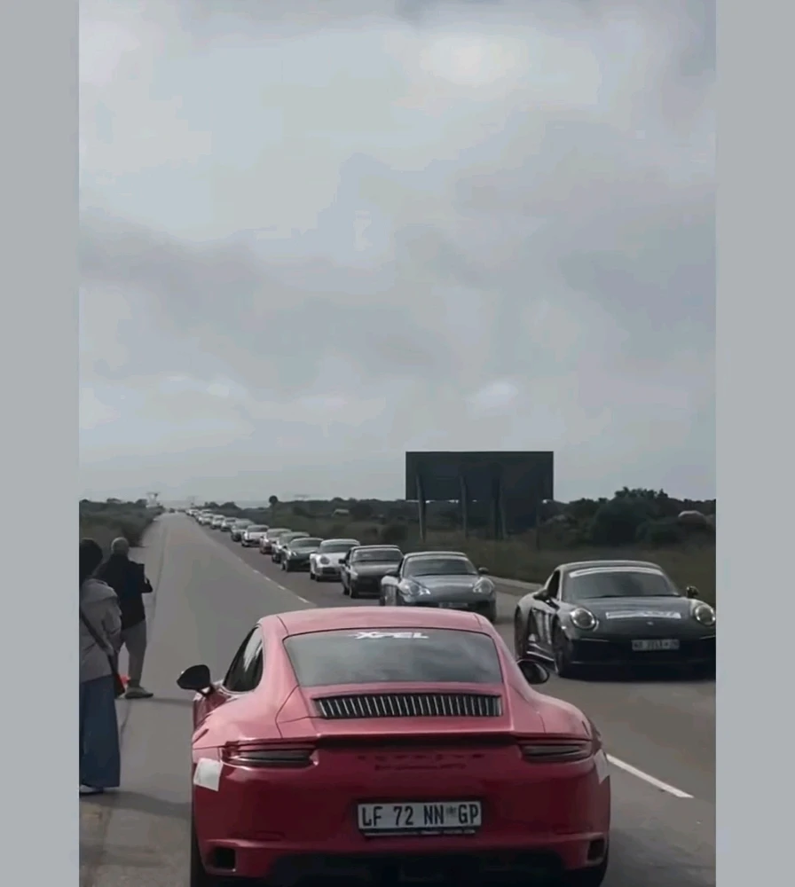 GIF uploaded by Sandz