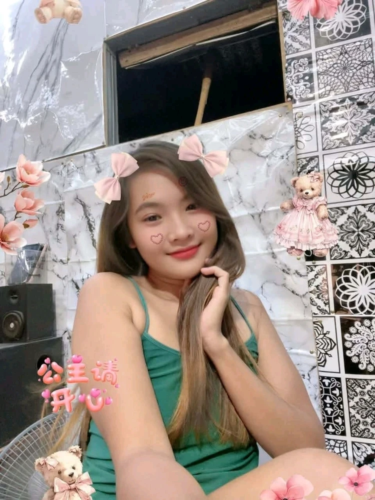 GIF subido por PetiteAsianGirl