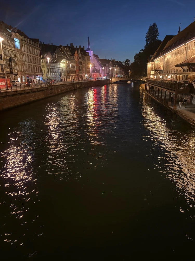 GIF uploaded by ℳℴ𝓇𝓃𝒾𝓃ℊ𝓈𝓉𝒶𝓇
