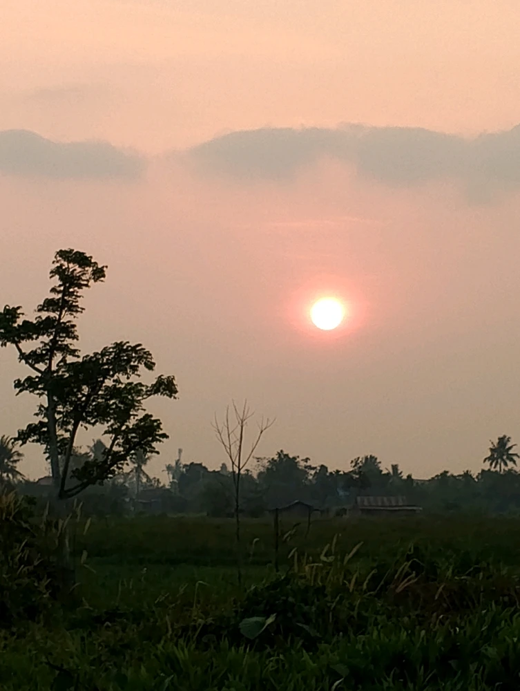 GIF diunggah ku Gi
