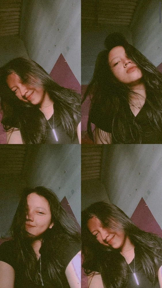 Lili йөкләгән GIF