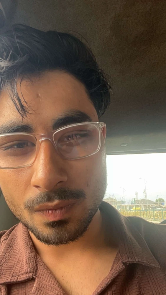 GIF uploaded by azaan