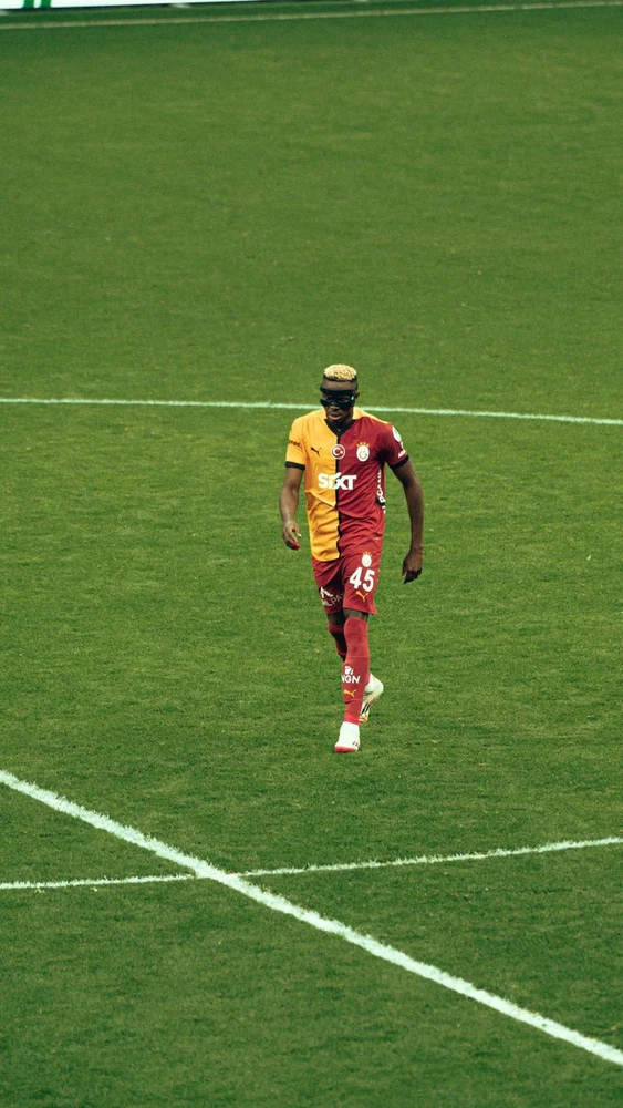 GIF uploaded by Mustafa kemal