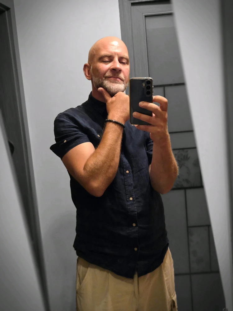 Todor tomonidan yuklangan GIF