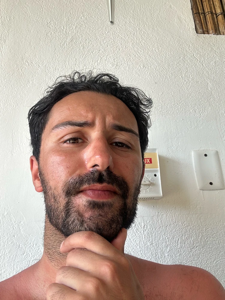 GIF uploaded by Yass