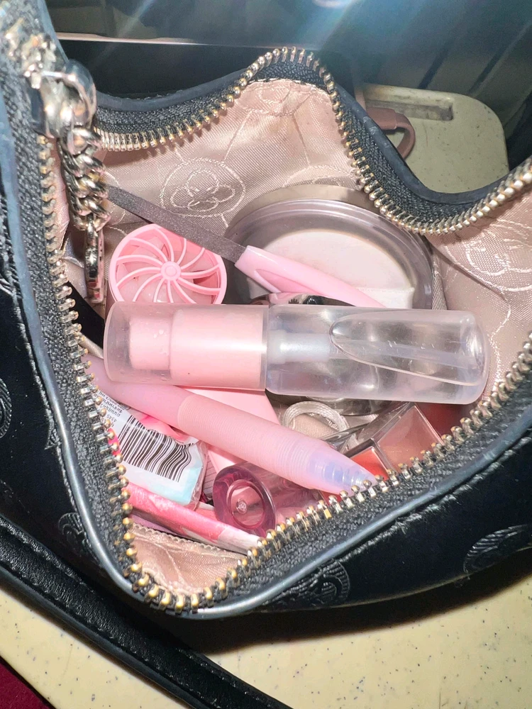 Image uploaded by Mae