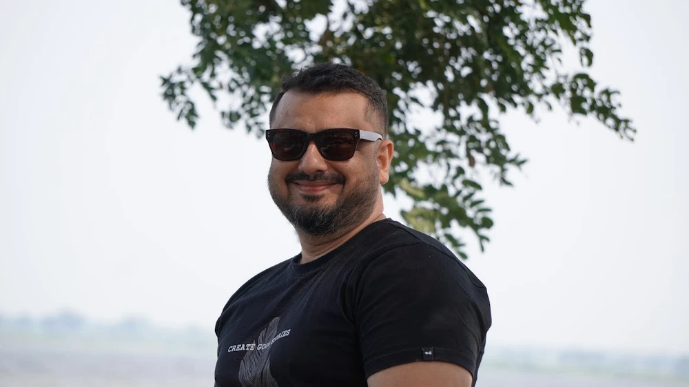 Foto nke Adii tinyere