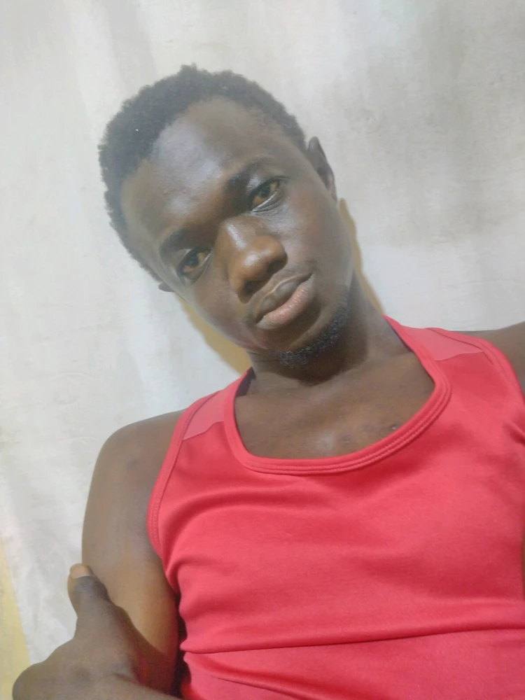 GIF na auina ae e BKGambia