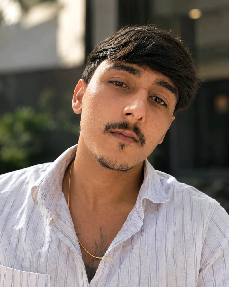 GIF uploaded by Vishal