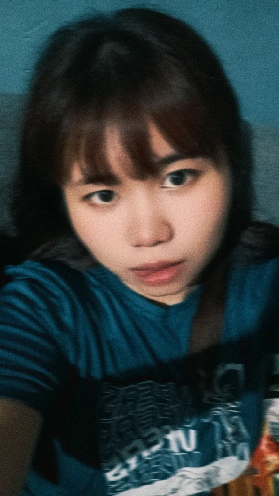 GIF tso los ntawm Eunice