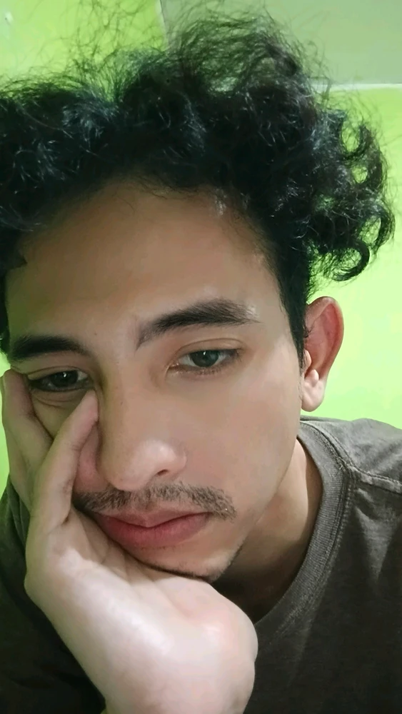 Gambar diunggah ku Elang