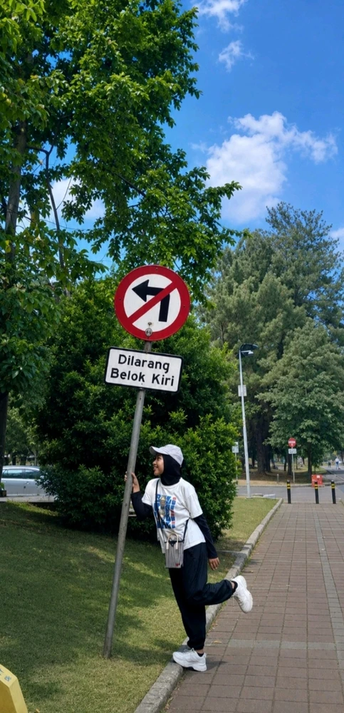 GIF hochgeladen von Zeya