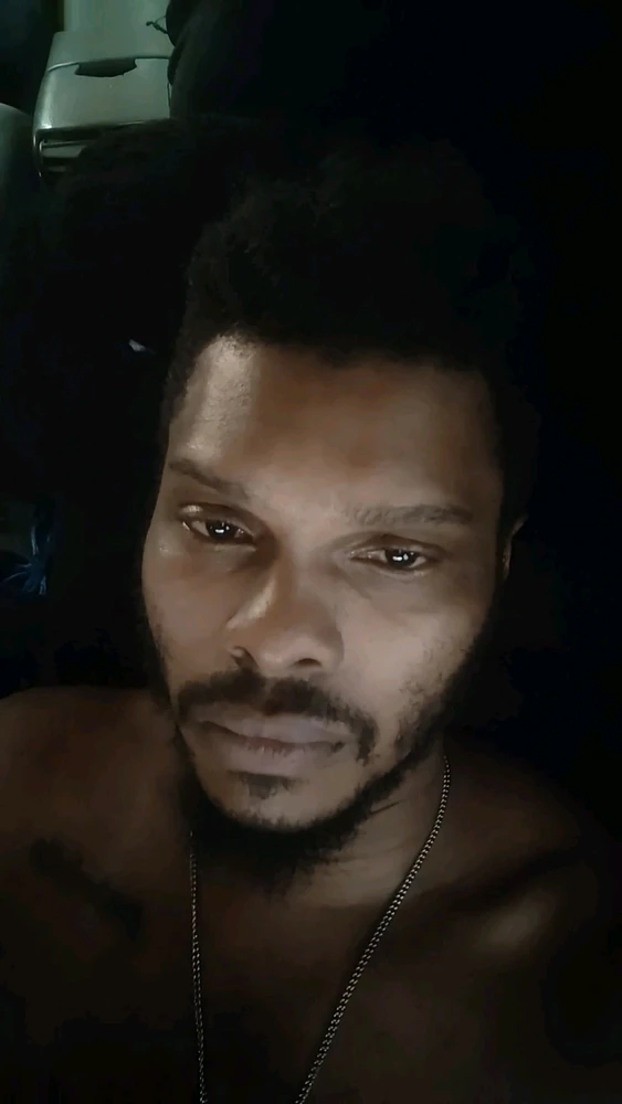 Jopun йөкләгән GIF