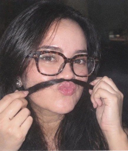 GIF încărcat de Fransisca Monica