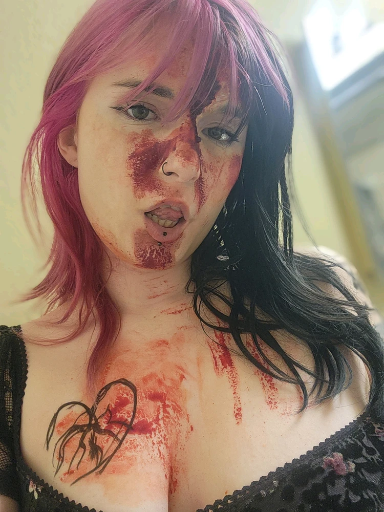GIF diunggah ku Kitty