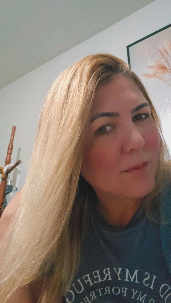 د Lia لخوا GIF اپلوډ شوی