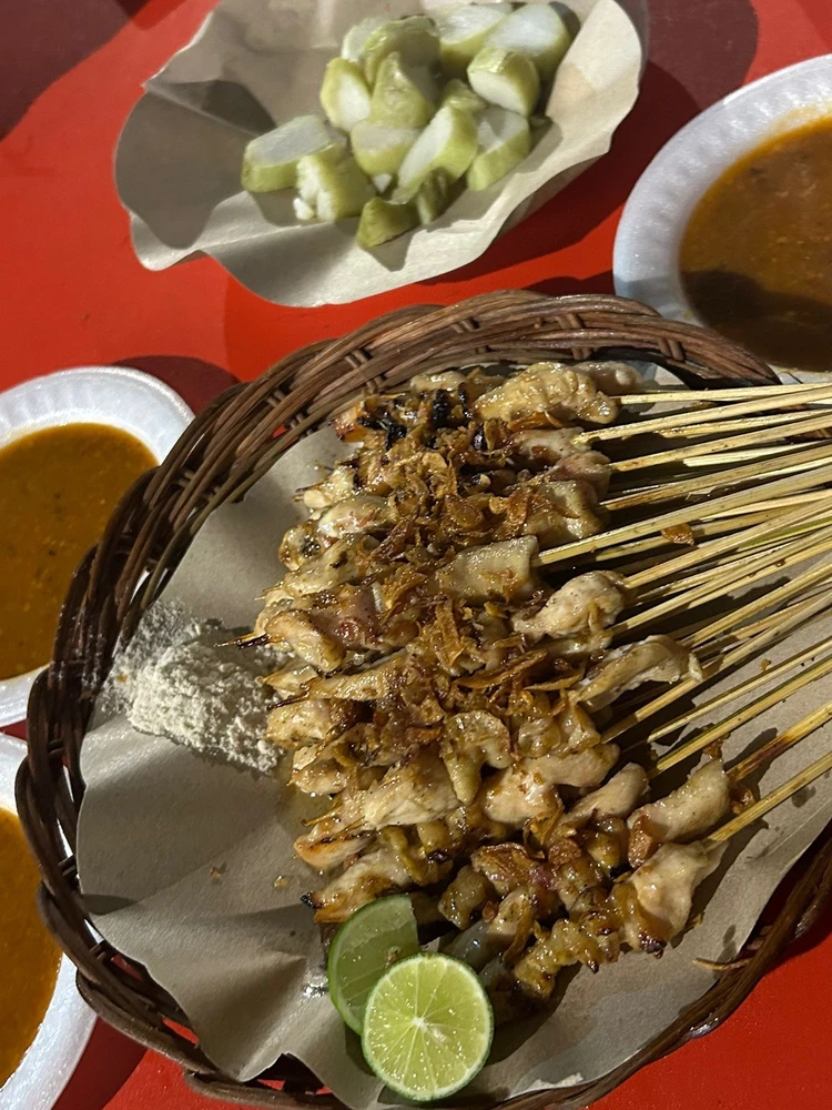 Dwi Anggraini(e)k igotako irudia