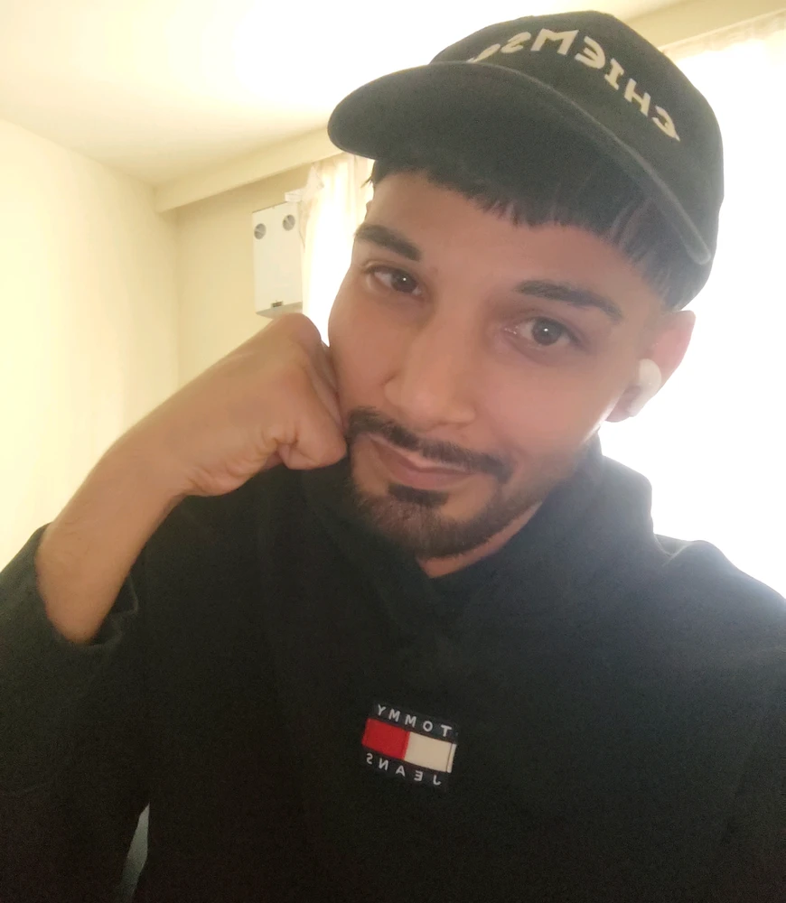GIF opgelaai deur Mehmet