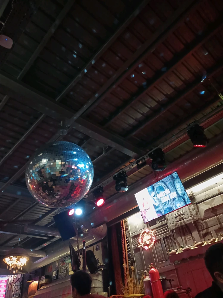 GIF uploaded by Mert