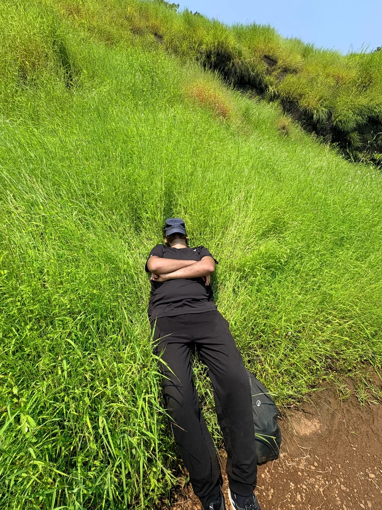 GIF ilipakiwa na Yash