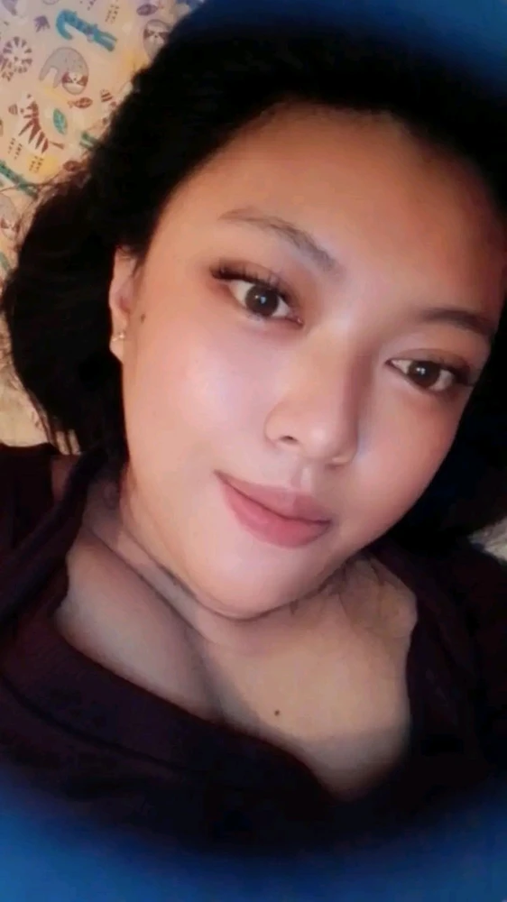 GIF uploaded by Gladis