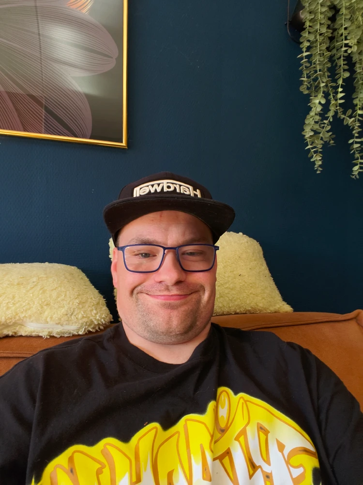 GIF Pascal vD tarapyndan ýüklenen