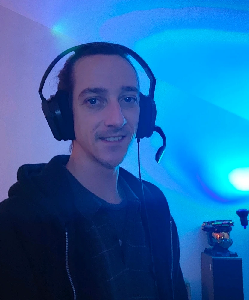 Hair pulled back, Game mode engaged.