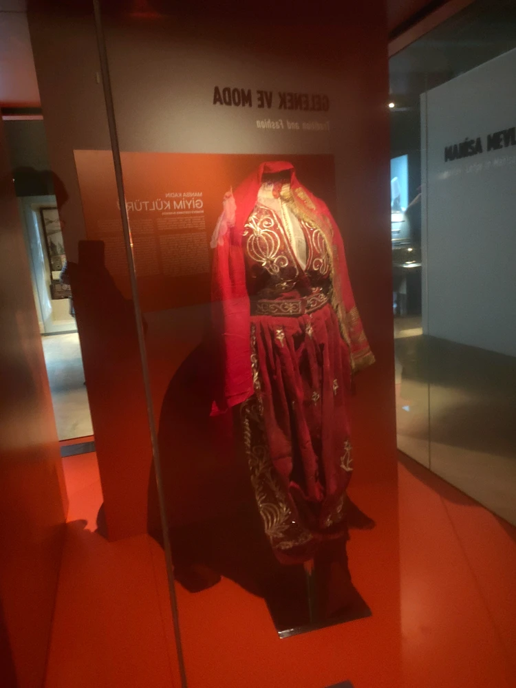 Immaġni mtellgħa minn Abduş