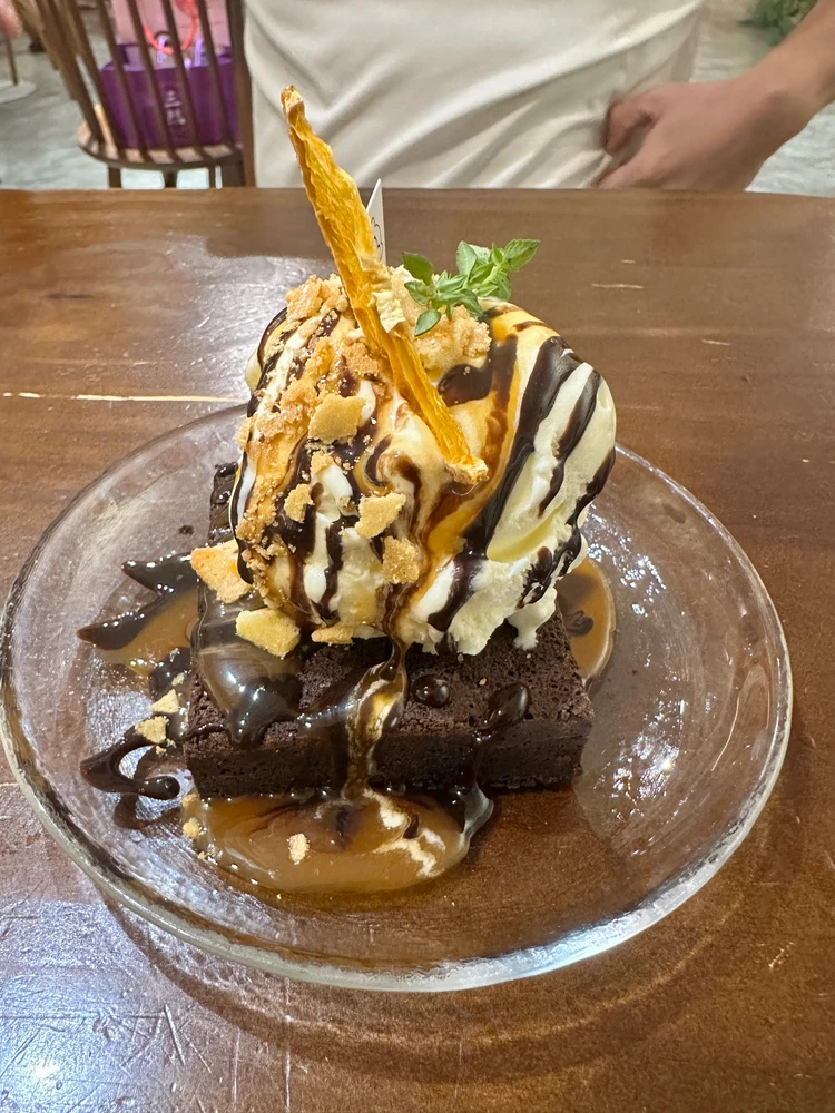 GIF uploaded by Kajan