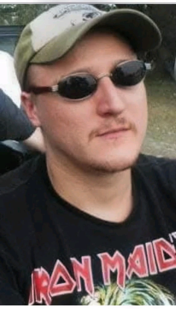 GIF הועלה על ידי Aaron
