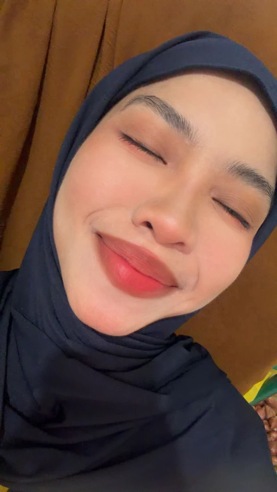 Image uploaded by Bee