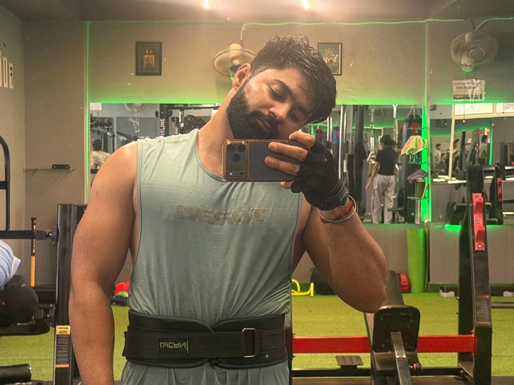 GIF nke Anshul Khurana bugoro