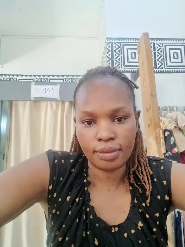 GIF nke Joy bugoro